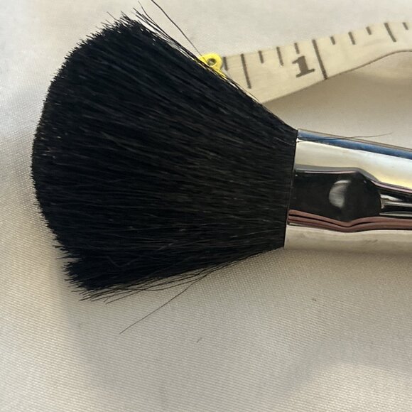 Models Prefer Professional black Brush Powder Bronzer Contour Brush Duo #28 & 29 - Picture 4 of 6